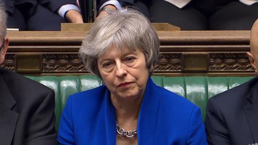  Theresa May istifa edecek  iddiası